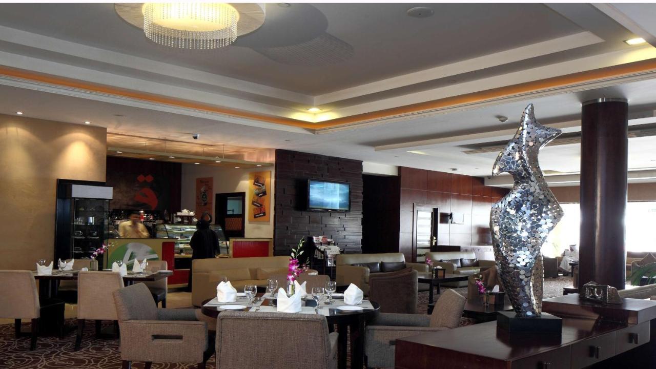 Holiday Inn Al Khobar - Corniche By Ihg מראה חיצוני תמונה