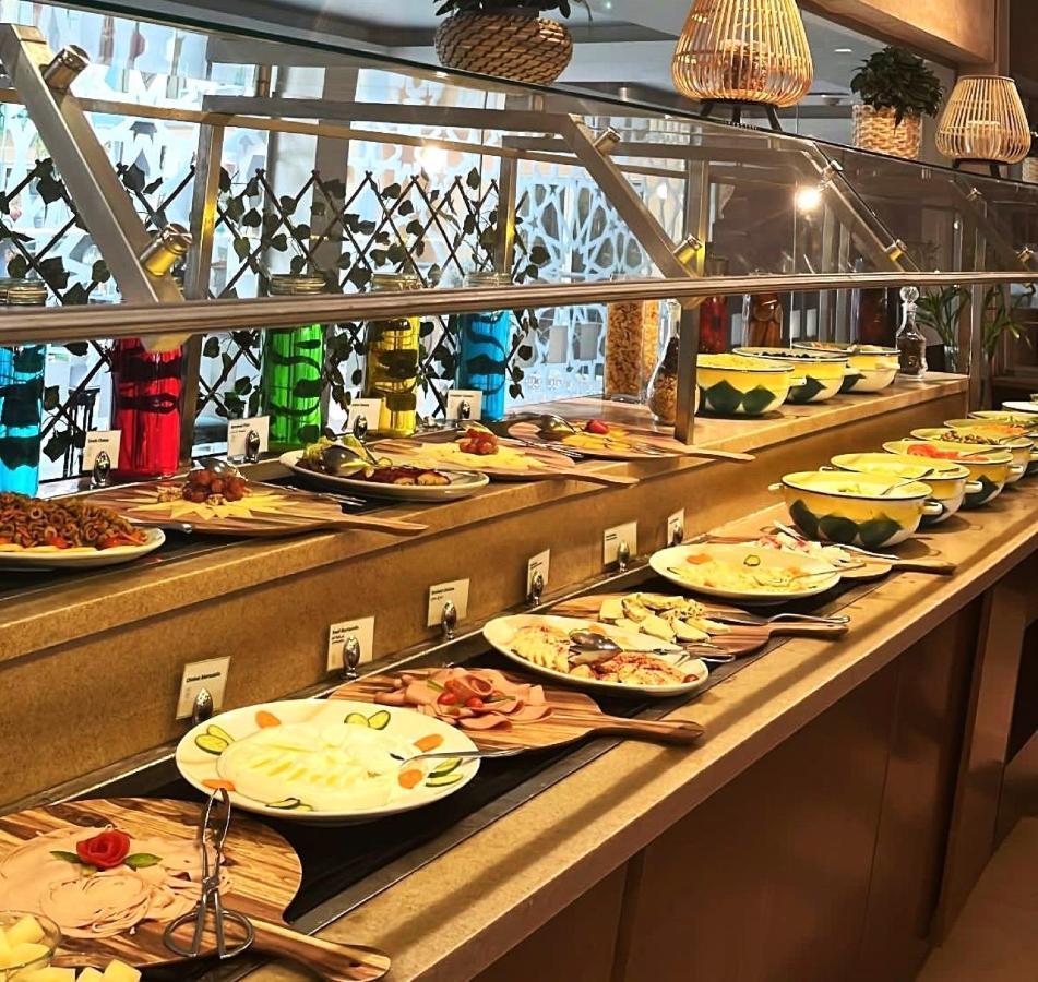 Holiday Inn Al Khobar - Corniche By Ihg מראה חיצוני תמונה