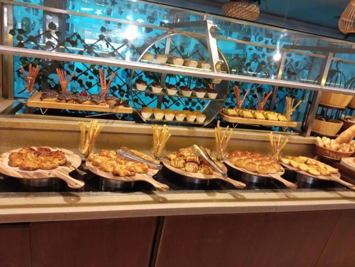 Holiday Inn Al Khobar - Corniche By Ihg מראה חיצוני תמונה